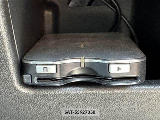 Daihatsu WAKE 2015-03 8211112-5