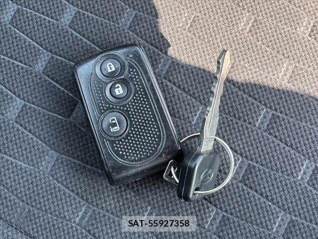 Daihatsu WAKE 2015-03 8211112-6