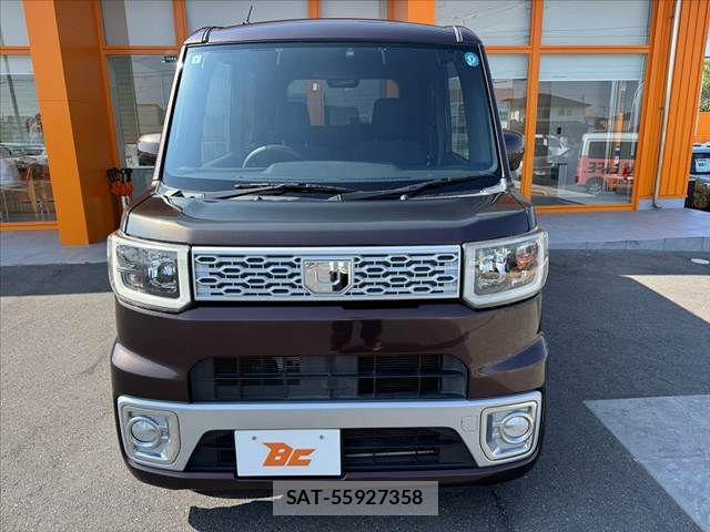 Daihatsu WAKE 2015-03 8211112-8