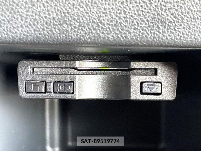 Daihatsu WAKE 2018-12 8211103-5