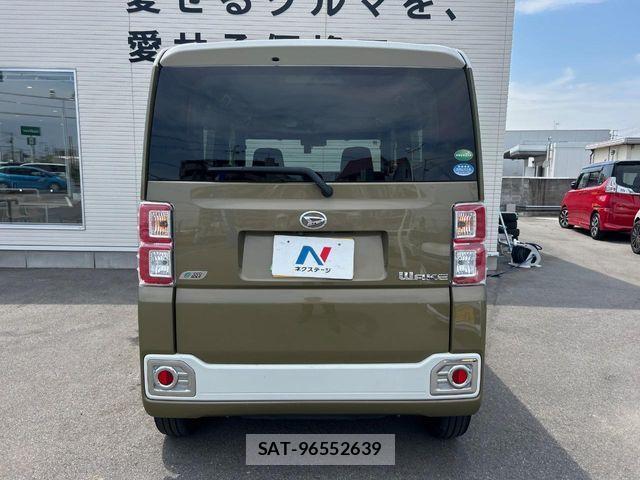 Daihatsu WAKE 2015-04 8211108-14