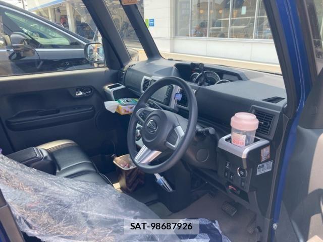 Daihatsu WAKE 2015-10 8211110-11