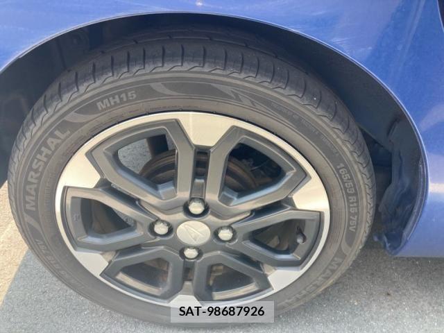 Daihatsu WAKE 2015-10 8211110-3
