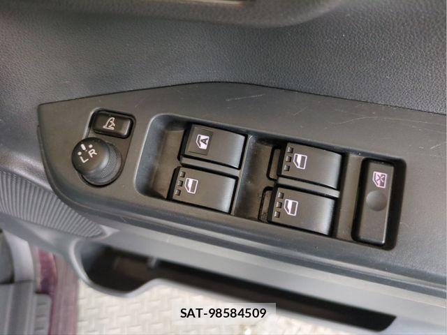 Daihatsu WAKE 2015-12 8211109-28