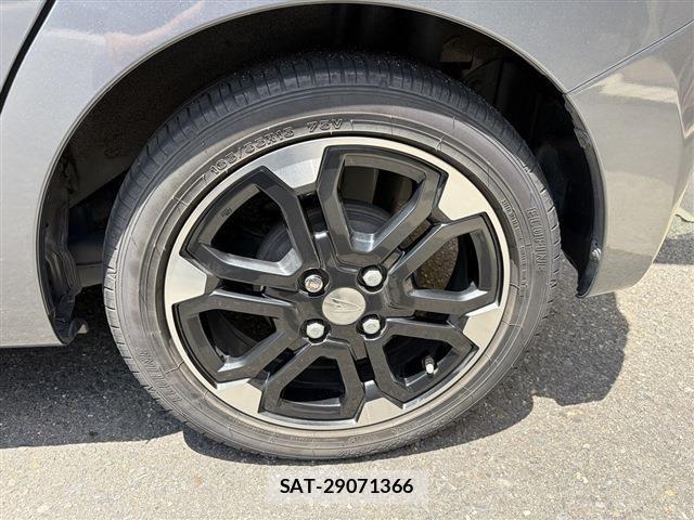 Daihatsu WAKE 2015-06 8232488-26