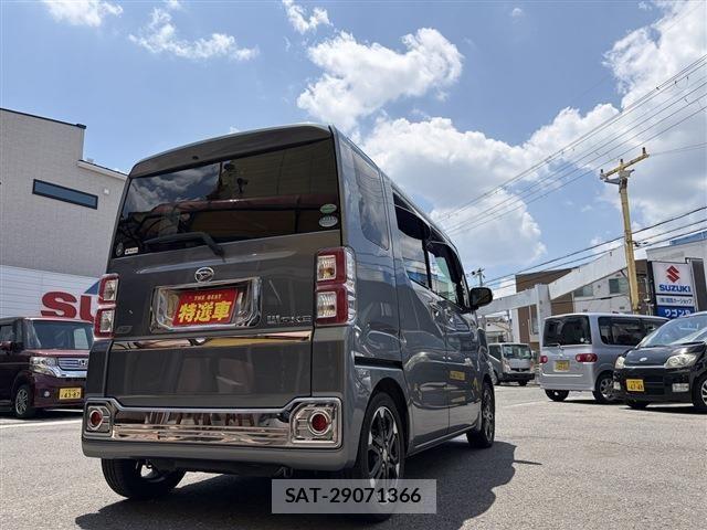 Daihatsu WAKE 2015-06 8232488-7