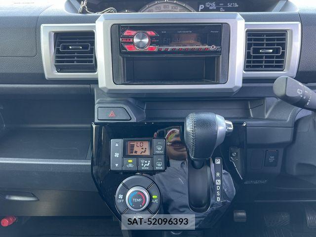 Daihatsu WAKE 2017-05 8232486-10