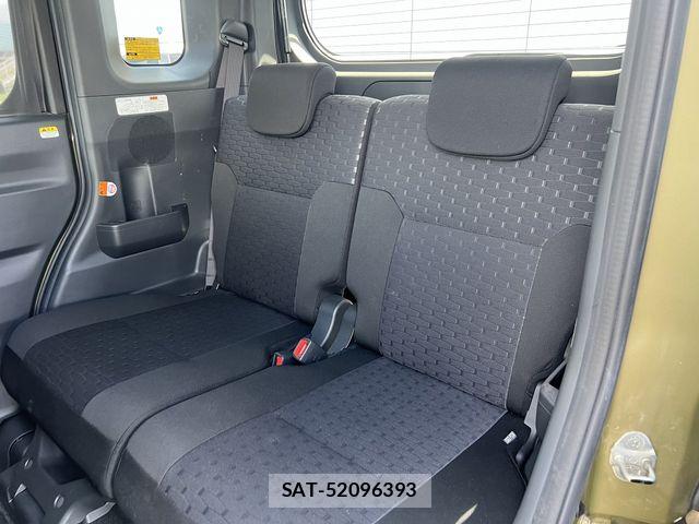 Daihatsu WAKE 2017-05 8232486-17