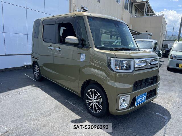 Daihatsu WAKE 2017-05 8232486-2