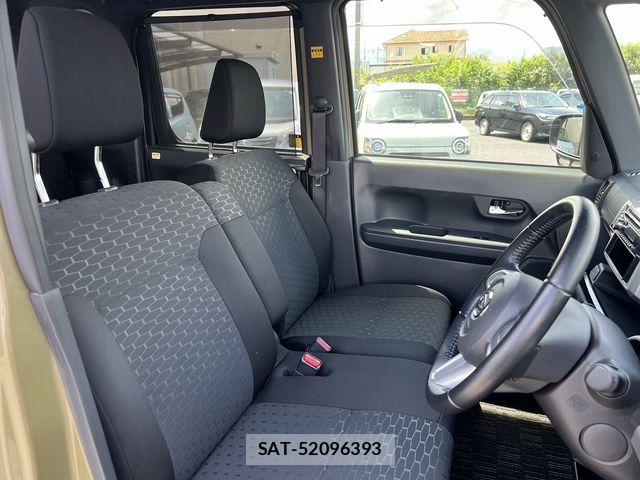 Daihatsu WAKE 2017-05 8232486-8