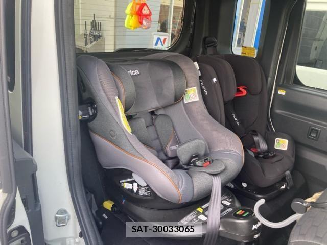 Daihatsu WAKE 2015-10 8247215-11