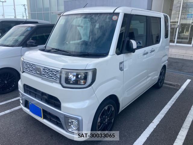 Daihatsu WAKE 2015-10 8247215-1