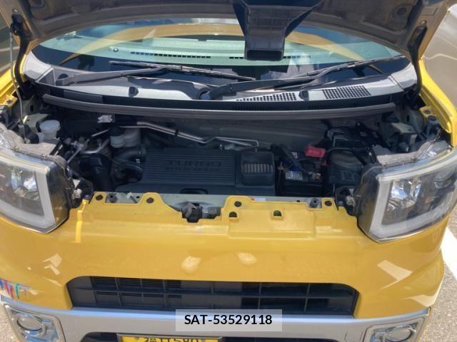 Daihatsu WAKE 2014-12 8247217-9
