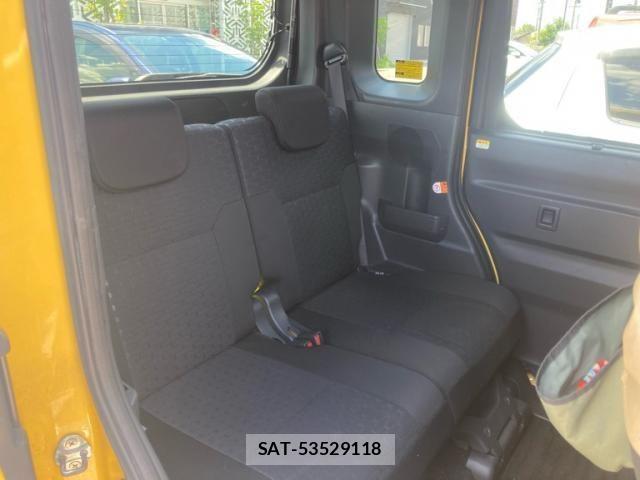 Daihatsu WAKE 2014-12 8247217-10