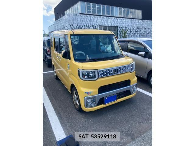 Daihatsu WAKE 2014-12 8247217-1