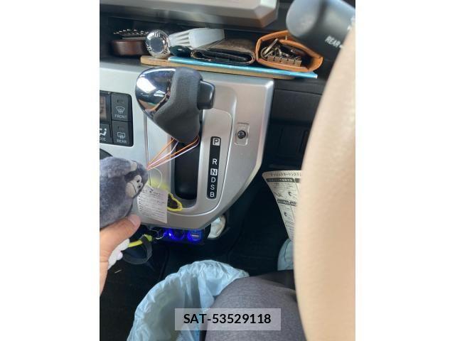 Daihatsu WAKE 2014-12 8247217-23