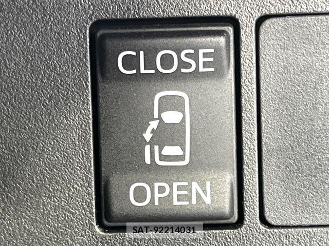 Daihatsu WAKE 2015-03 8247212-3