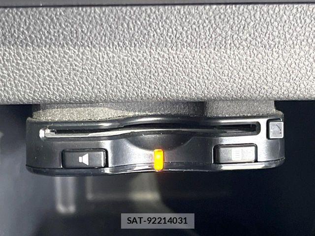 Daihatsu WAKE 2015-03 8247212-6