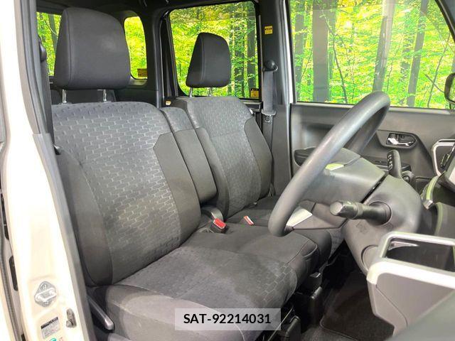 Daihatsu WAKE 2015-03 8247212-7