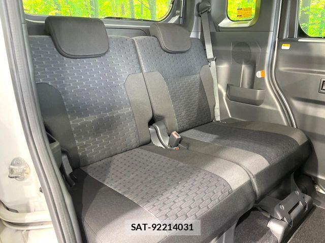 Daihatsu WAKE 2015-03 8247212-8