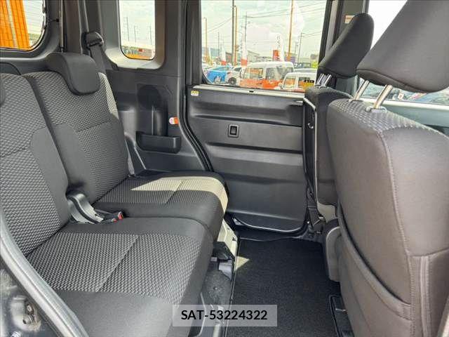 Daihatsu WAKE 2022-06 8247216-16