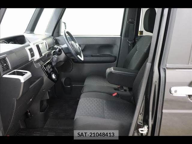 Daihatsu WAKE 2016-05 8318219-11
