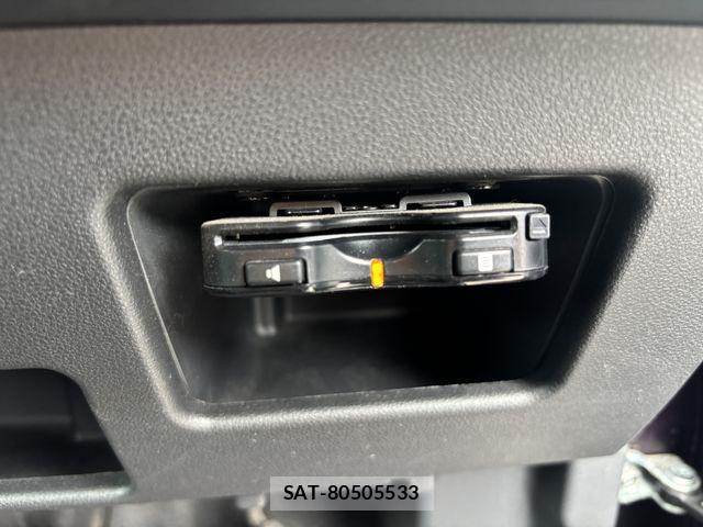 Daihatsu WAKE 2016-07 8318221-14