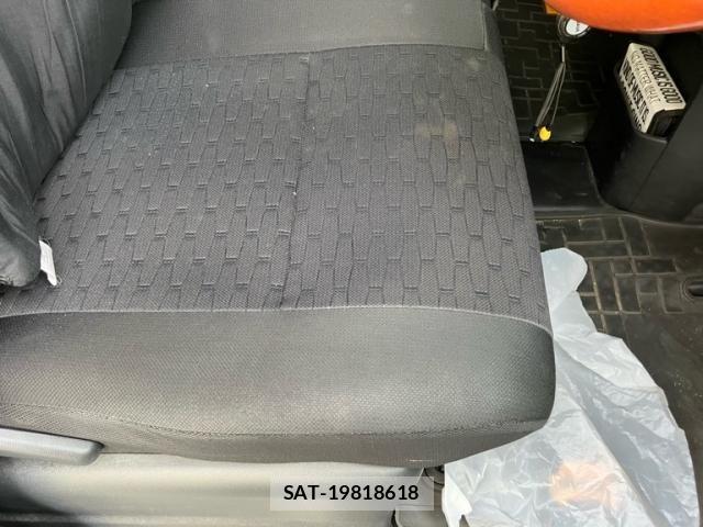 Daihatsu WAKE 2015-07 8318222-10
