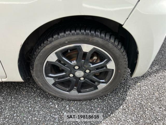 Daihatsu WAKE 2015-07 8318222-6