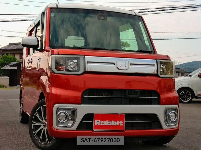 Daihatsu WAKE 2017-06 8318225-0