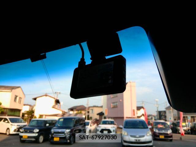 Daihatsu WAKE 2017-06 8318225-28