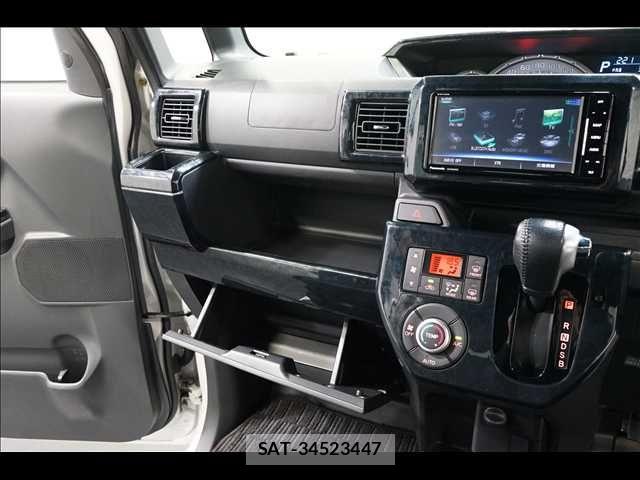 Daihatsu WAKE 2017-10 8318216-12