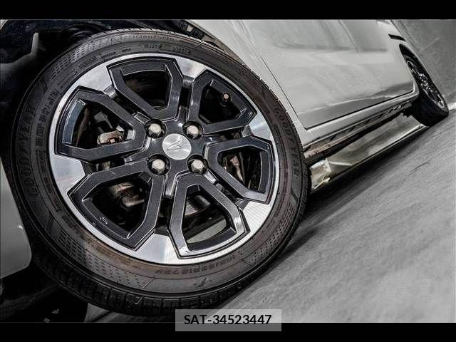 Daihatsu WAKE 2017-10 8318216-3