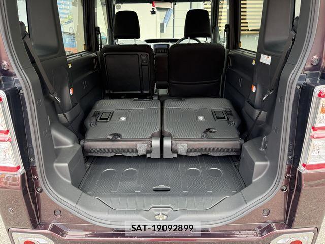 Daihatsu WAKE 2019-11 8318218-24
