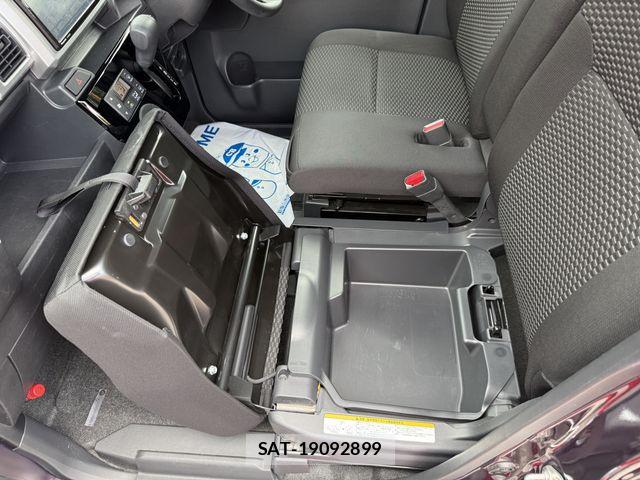 Daihatsu WAKE 2019-11 8318218-25