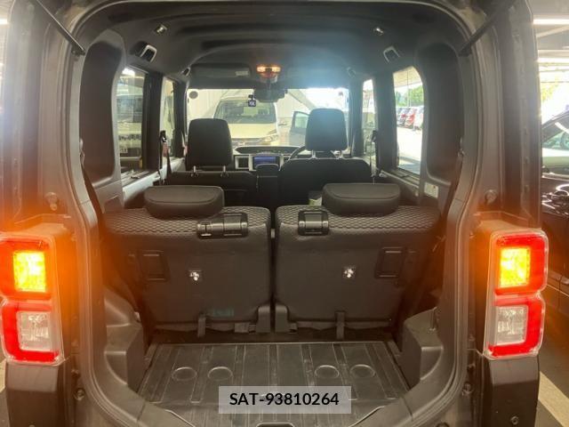 Daihatsu WAKE 2018-03 8318226-2
