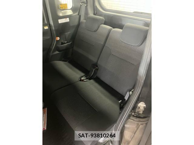 Daihatsu WAKE 2018-03 8318226-7