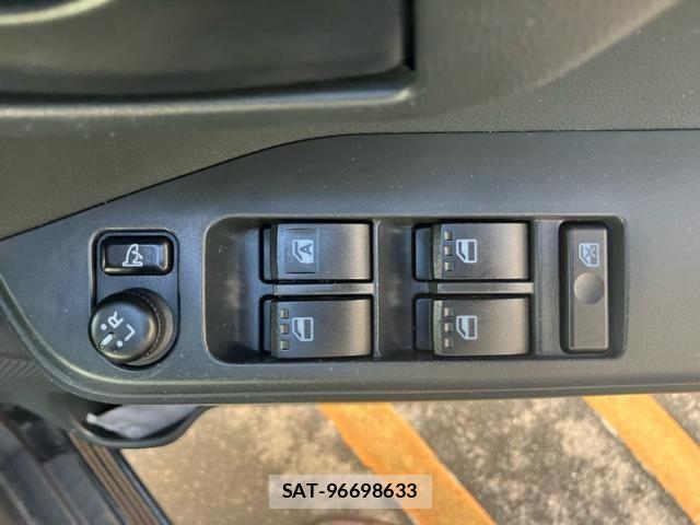 Daihatsu WAKE 2017-07 8318223-14