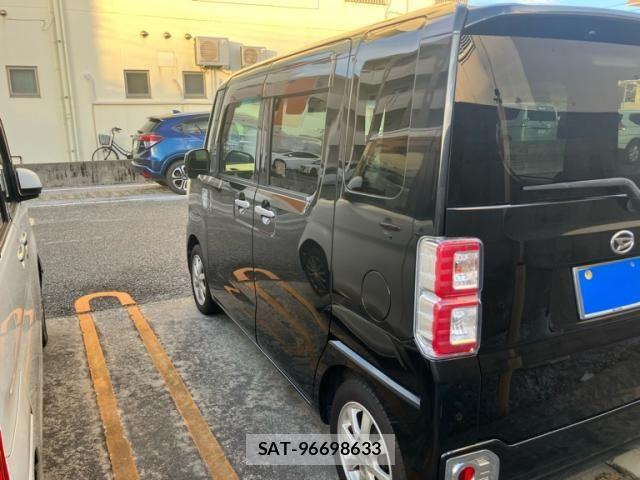 Daihatsu WAKE 2017-07 8318223-3