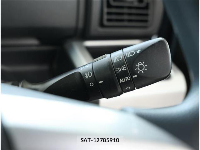 Daihatsu WAKE 2017-07 8338577-25
