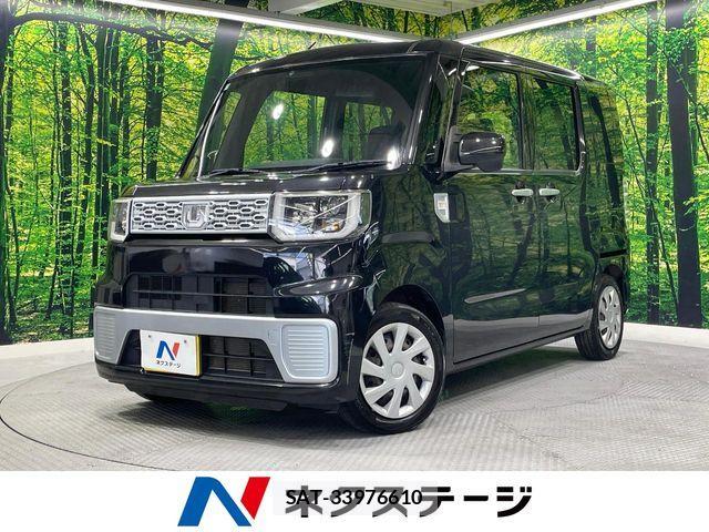 Daihatsu WAKE 2015-03 8334852-0