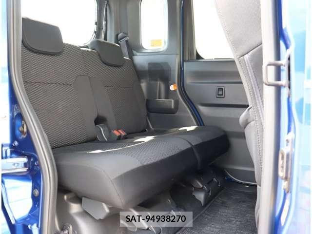 Daihatsu WAKE 2015-07 8338578-10