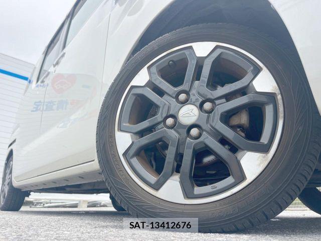 Daihatsu WAKE 2015-03 8369888-13