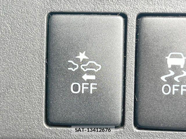 Daihatsu WAKE 2015-03 8369888-6