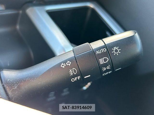 Daihatsu WAKE 2015-09 8369892-13