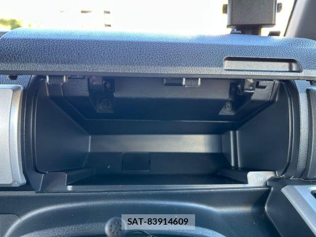 Daihatsu WAKE 2015-09 8369892-17