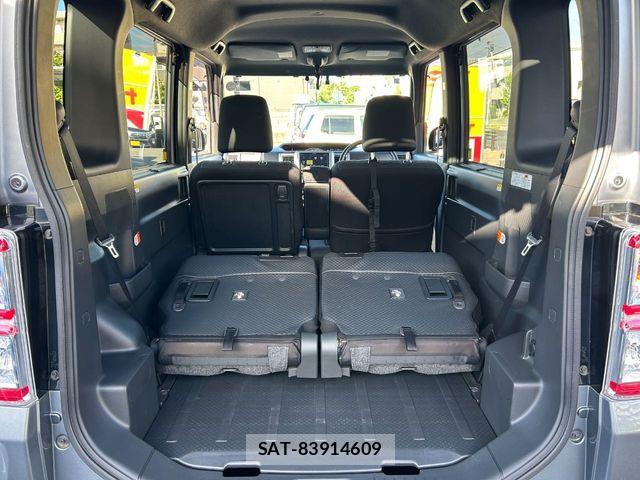Daihatsu WAKE 2015-09 8369892-29