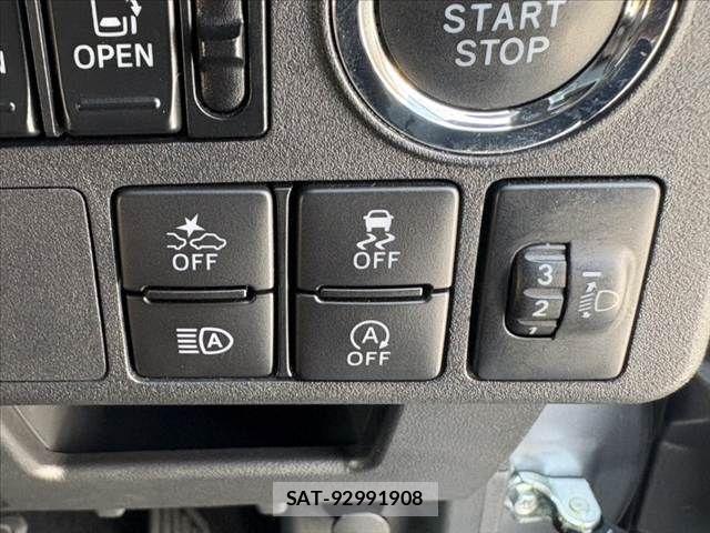 Daihatsu WAKE 2022-06 8369889-5