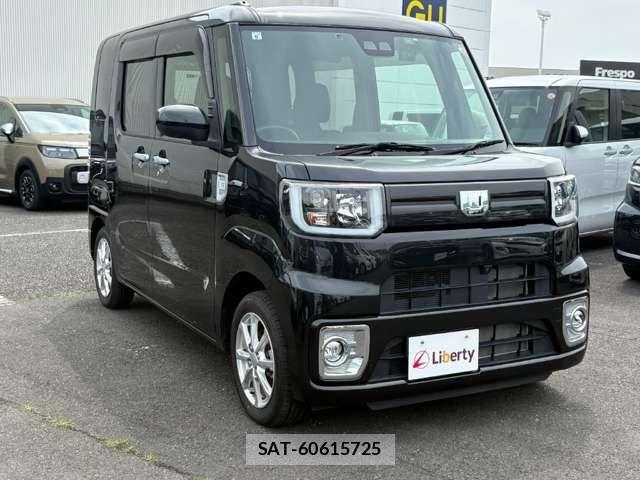Daihatsu WAKE 2021-09 8369885-5
