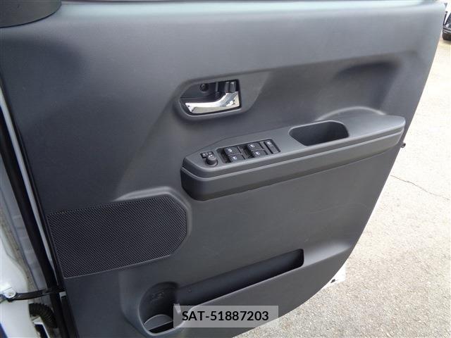 Daihatsu WAKE 2021-02 8372408-24
